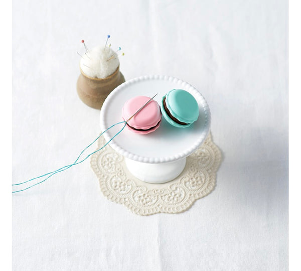 Clover Pistachio Sweet and Sharp Macaron