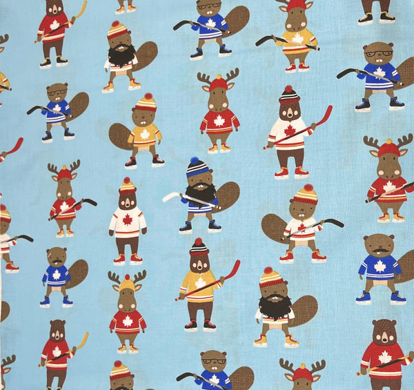 COTTON - Robert Kaufman -  PURELY CANADIAN EH: UNDER THE NORTHERN LIGHTS - Critters playing hockey - Blue