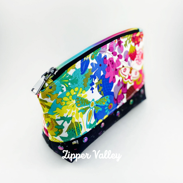 Rainbow Theory - Size #5 RAINBOW Nylon Coil Zipper Tape - pkg of 3 yards