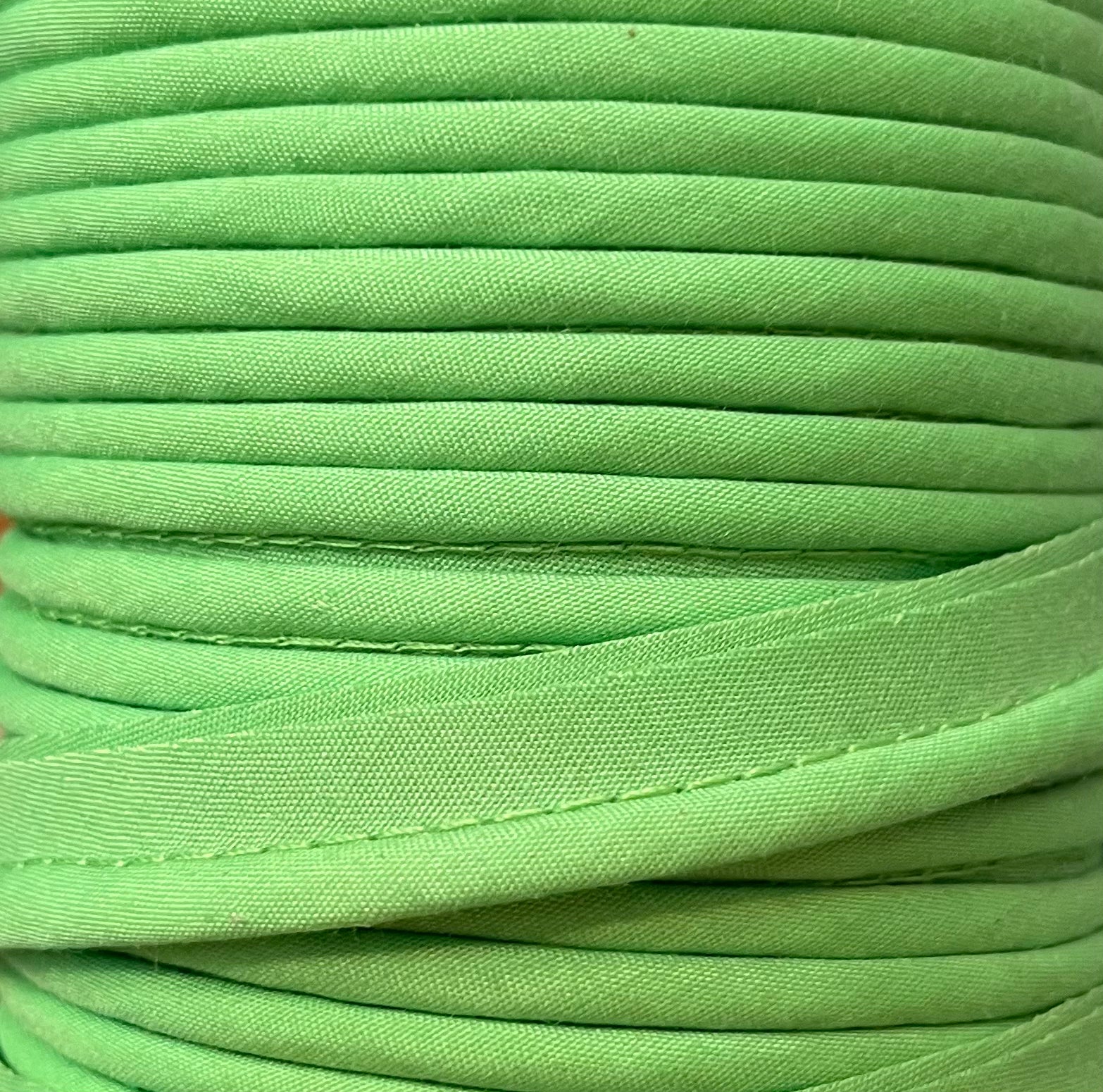 4mm PIPING Poly Cotton 65/35 LIME (1/2 yard)